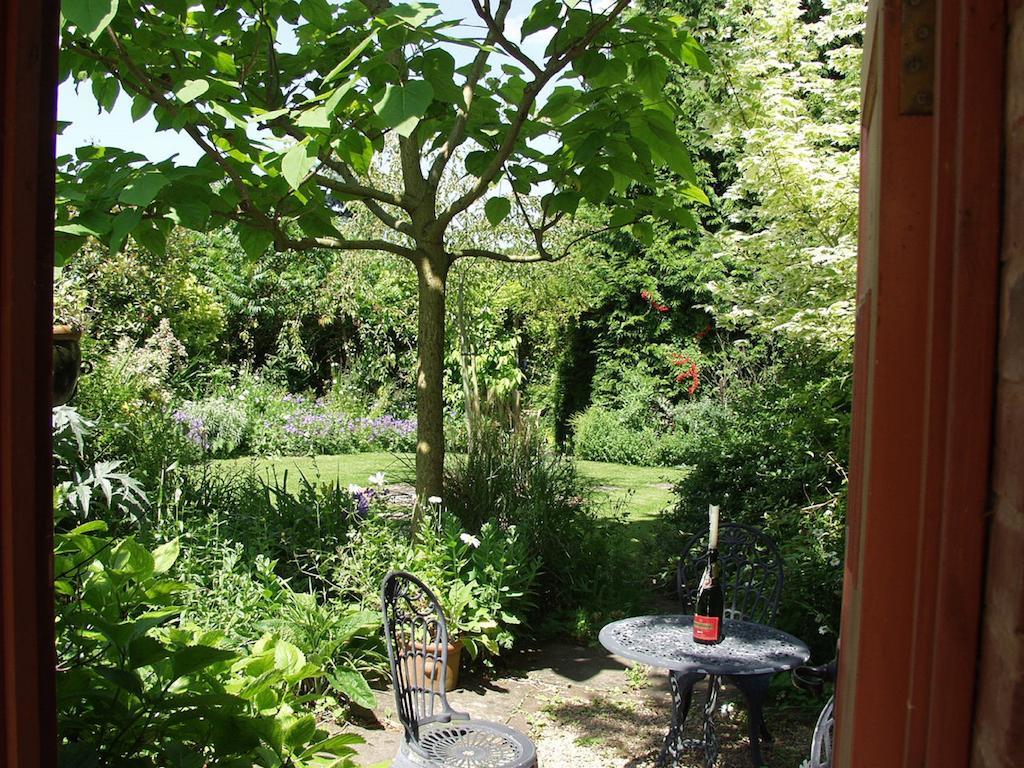Leadon House Hotel Ледбъри Екстериор снимка
