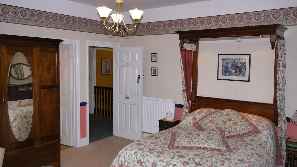 Leadon House Hotel Ледбъри Стая снимка